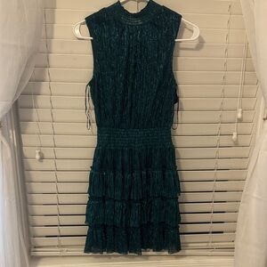 Elegant Green Sleeveless Dress